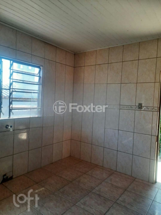 Casa à venda com 3 quartos, 99m² - Foto 11