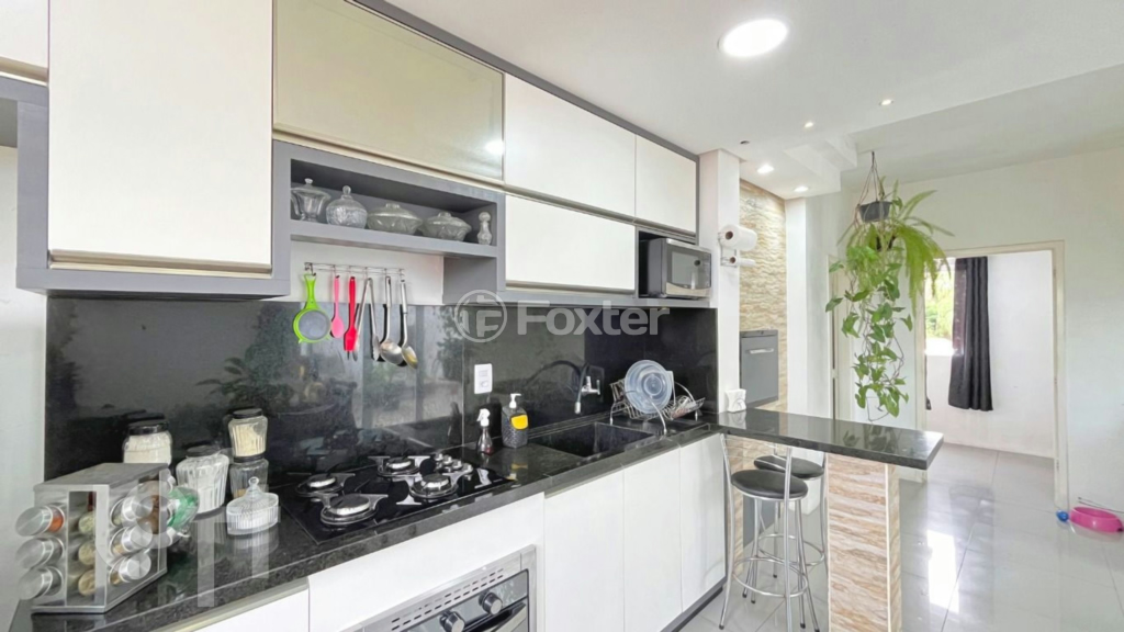 Cobertura à venda com 2 quartos, 64m² - Foto 2