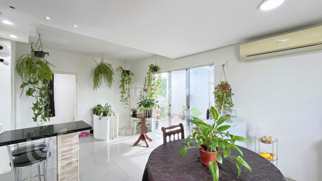 Cobertura à venda com 2 quartos, 64m² - Foto 4