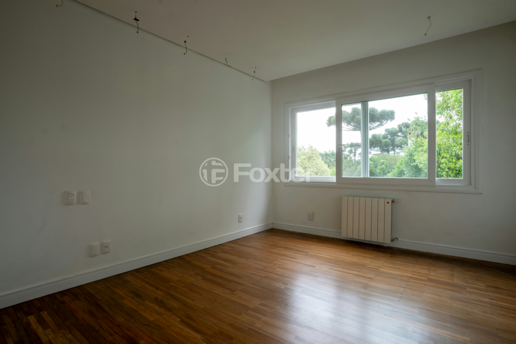 Casa de Condomínio à venda com 3 quartos, 275m² - Foto 32