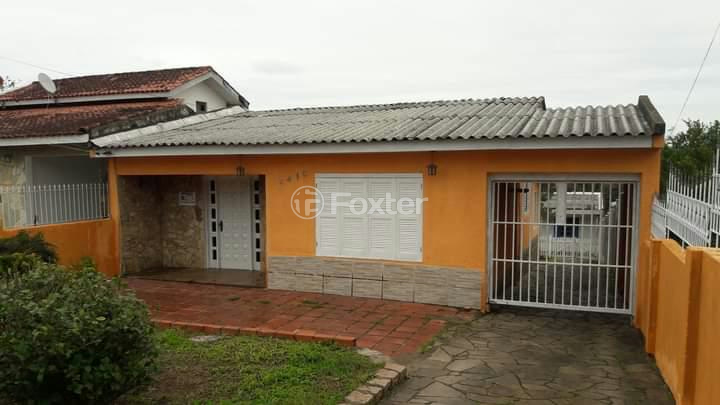 Casa à venda com 2 quartos, 100m² - Foto 1