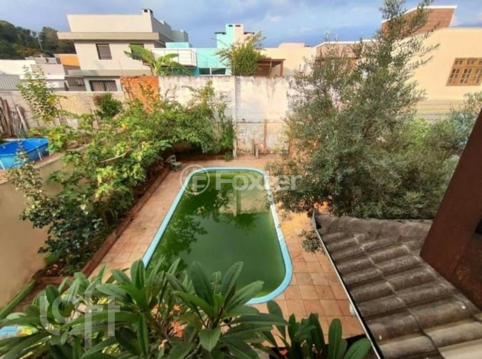 Casa à venda com 5 quartos, 284m² - Foto 12
