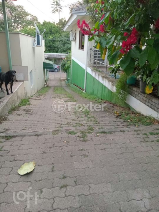 Casa à venda com 5 quartos, 284m² - Foto 25