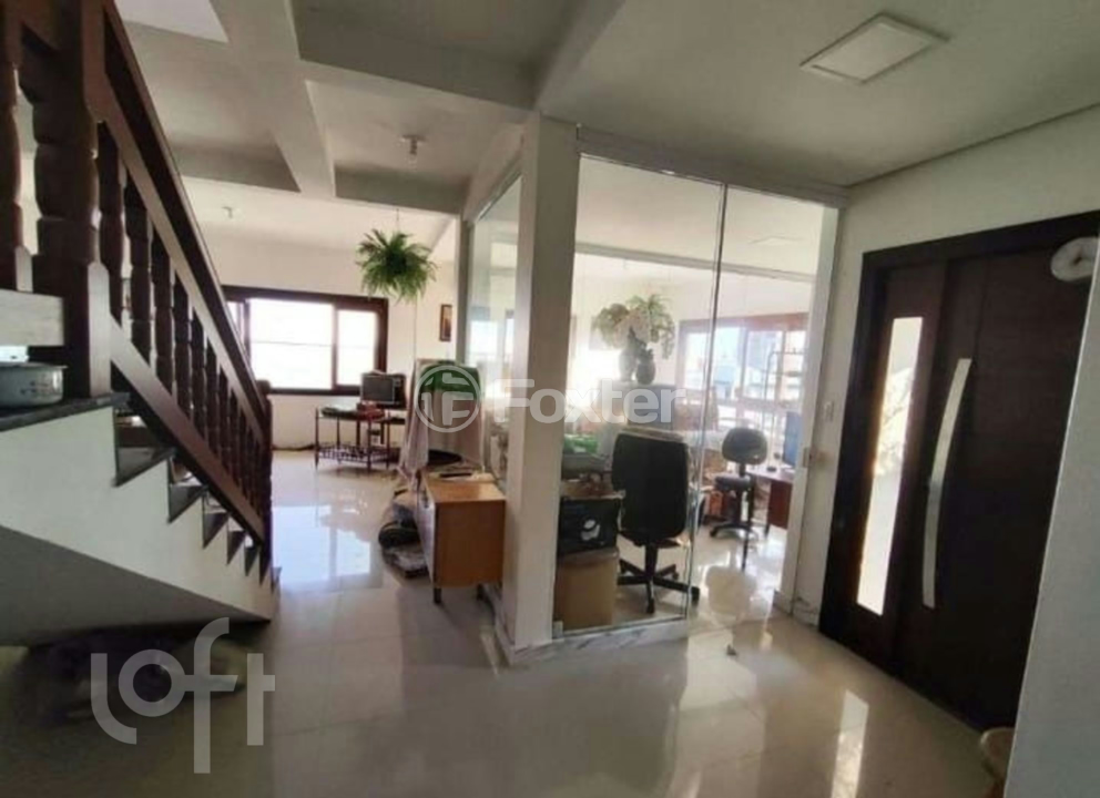 Casa à venda com 5 quartos, 284m² - Foto 1