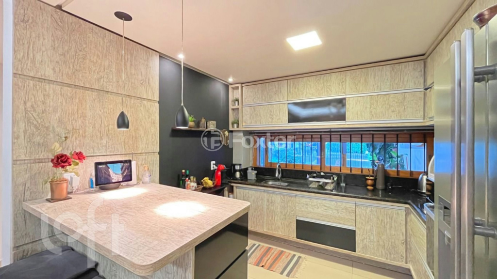 Casa à venda com 3 quartos, 198m² - Foto 14