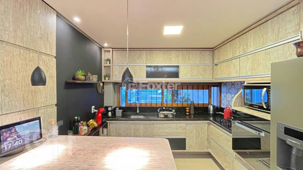 Casa à venda com 3 quartos, 198m² - Foto 13