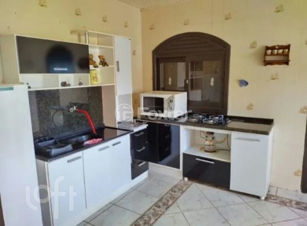 Casa à venda com 3 quartos, 300m² - Foto 2