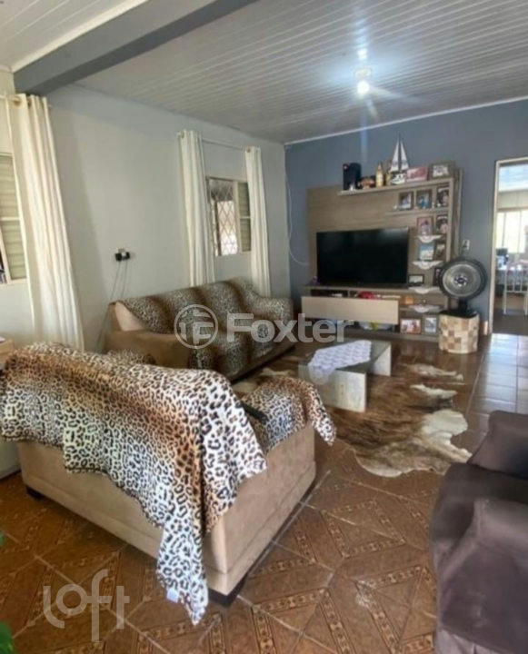 Casa à venda com 2 quartos, 140m² - Foto 1