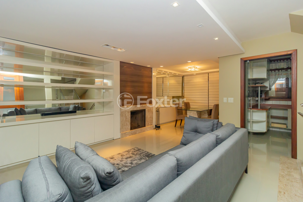 Casa de Condomínio à venda com 4 quartos, 204m² - Foto 4