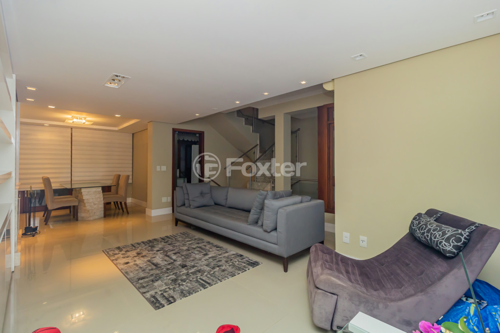 Casa de Condomínio à venda com 4 quartos, 204m² - Foto 5