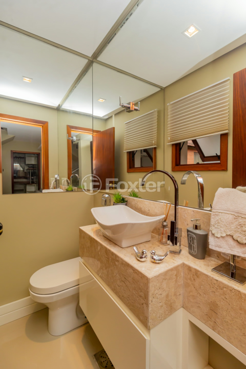 Casa de Condomínio à venda com 4 quartos, 204m² - Foto 10