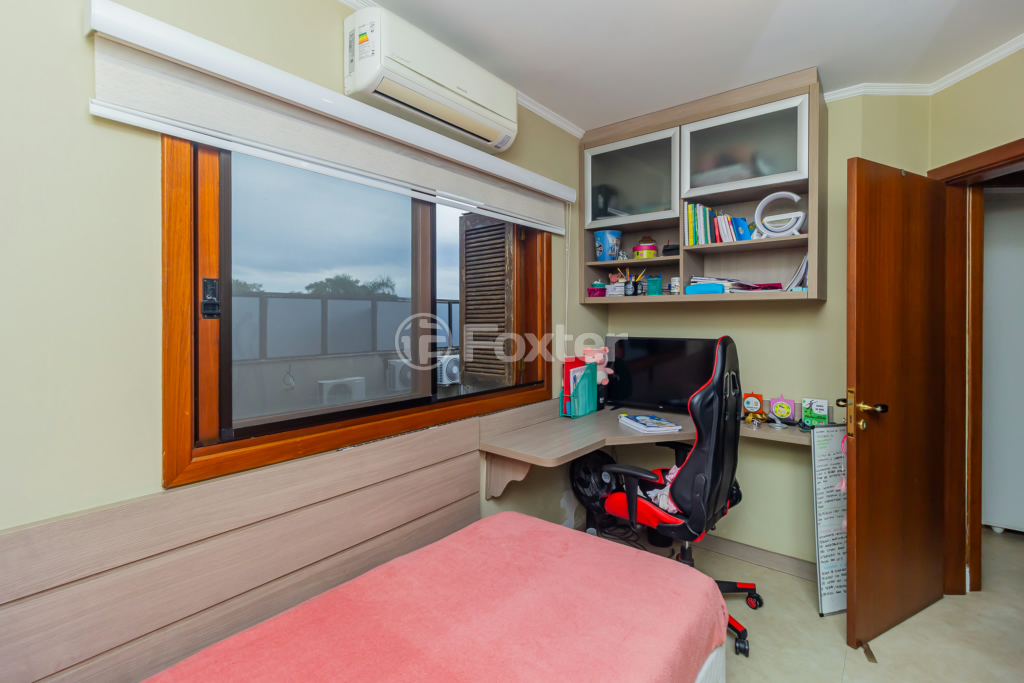 Casa de Condomínio à venda com 4 quartos, 204m² - Foto 16