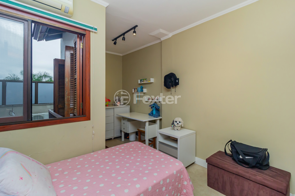 Casa de Condomínio à venda com 4 quartos, 204m² - Foto 17