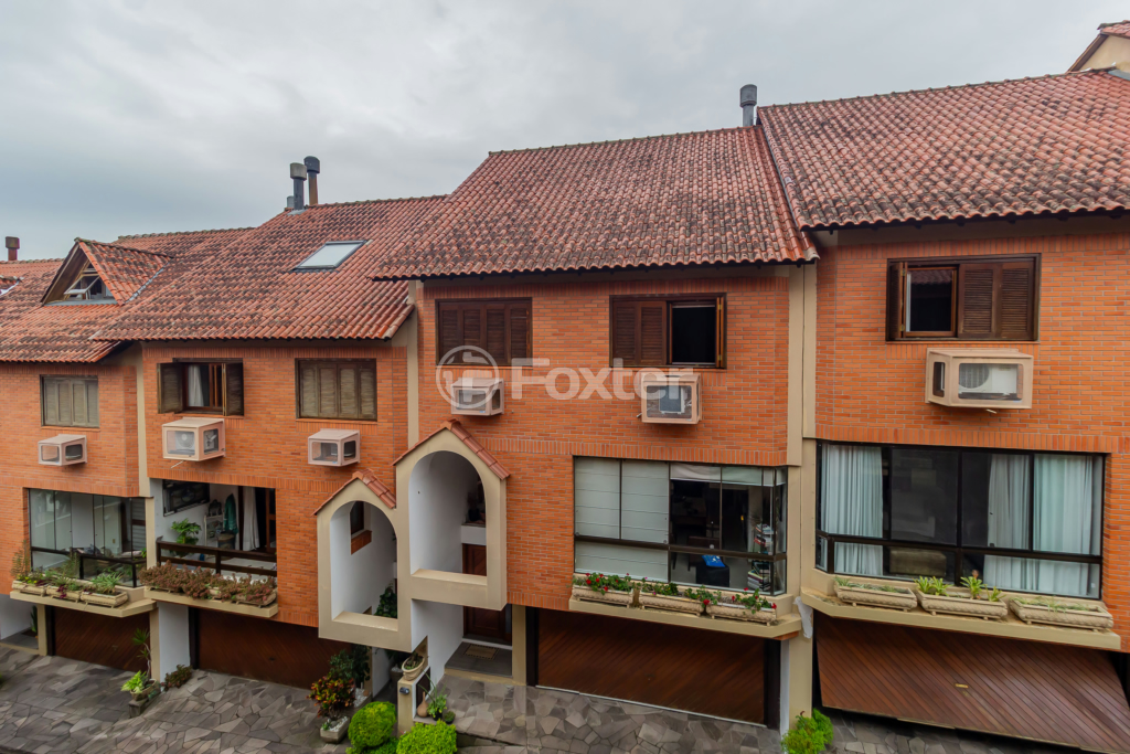 Casa de Condomínio à venda com 4 quartos, 204m² - Foto 30