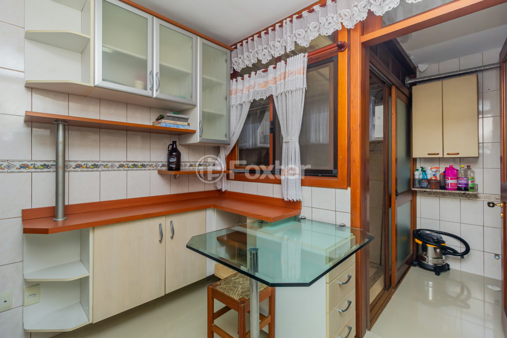 Casa de Condomínio à venda com 4 quartos, 204m² - Foto 32