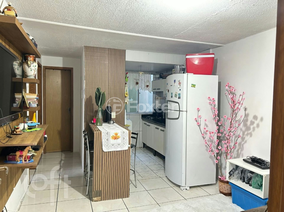 Apartamento à venda com 2 quartos, 42m² - Foto 3
