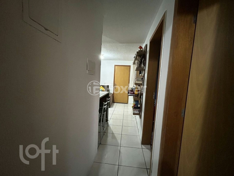 Apartamento à venda com 2 quartos, 42m² - Foto 11