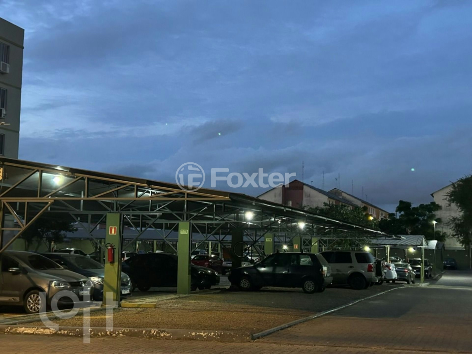 Apartamento à venda com 2 quartos, 42m² - Foto 12