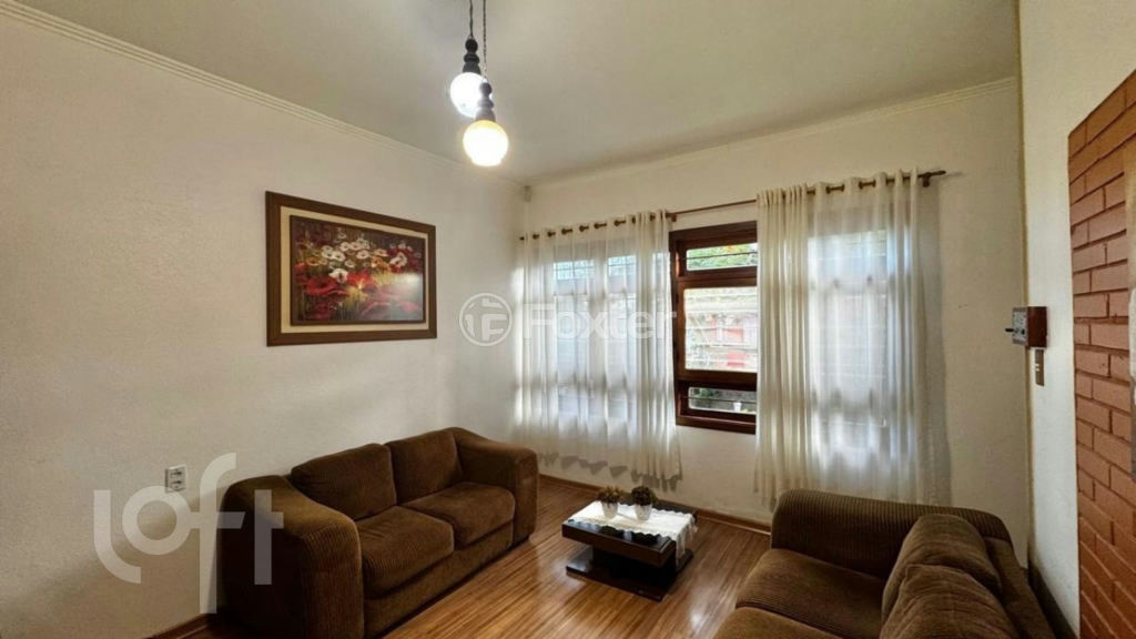 Casa à venda com 3 quartos, 134m² - Foto 4