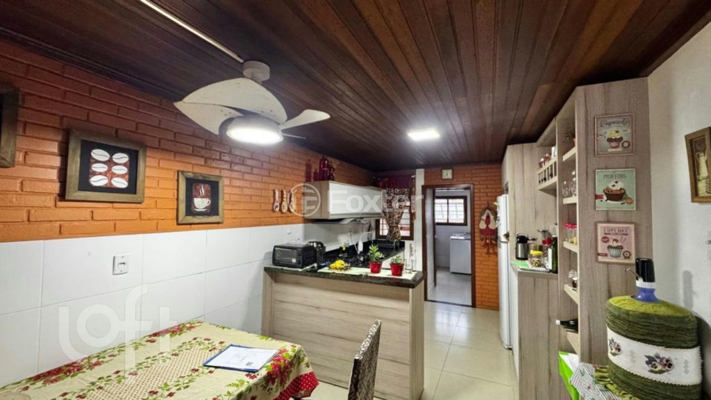 Casa à venda com 3 quartos, 134m² - Foto 13