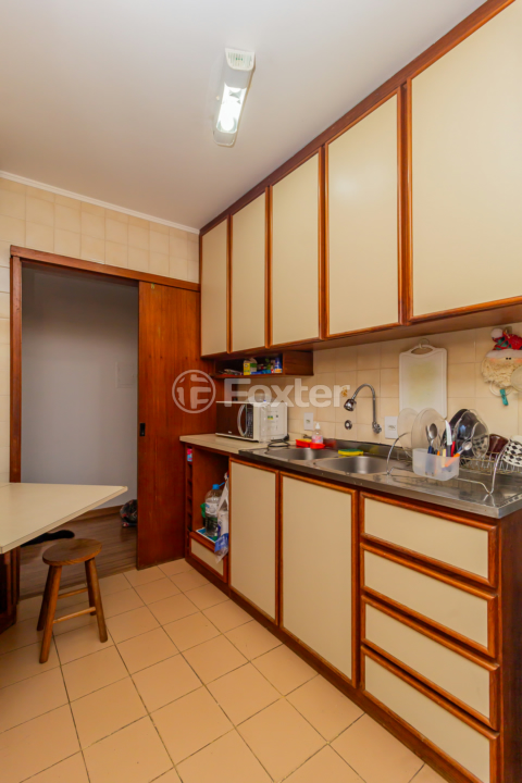 Apartamento à venda com 2 quartos, 83m² - Foto 22