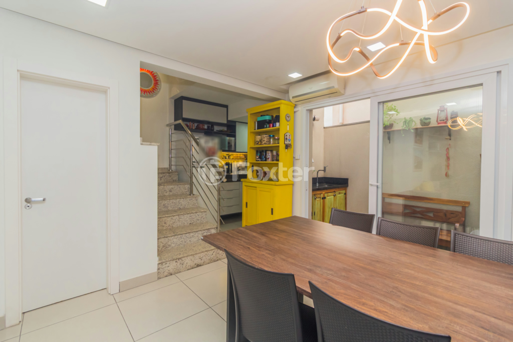 Casa à venda com 3 quartos, 143m² - Foto 9