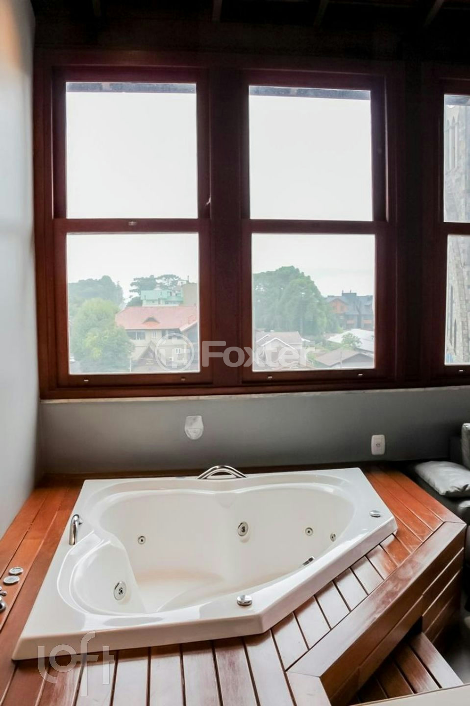 Apartamento à venda com 2 quartos, 120m² - Foto 4
