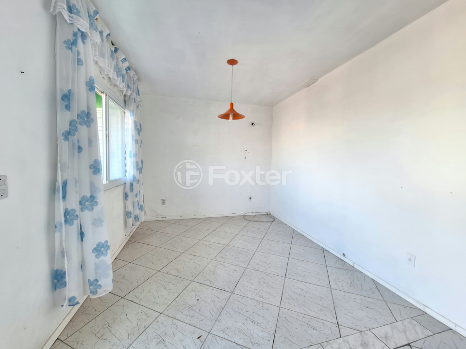 Casa à venda com 2 quartos, 182m² - Foto 2