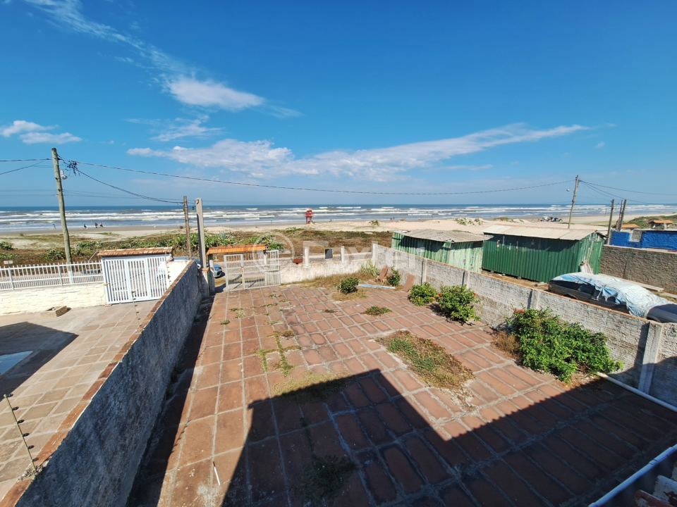 Casa à venda com 2 quartos, 182m² - Foto 22