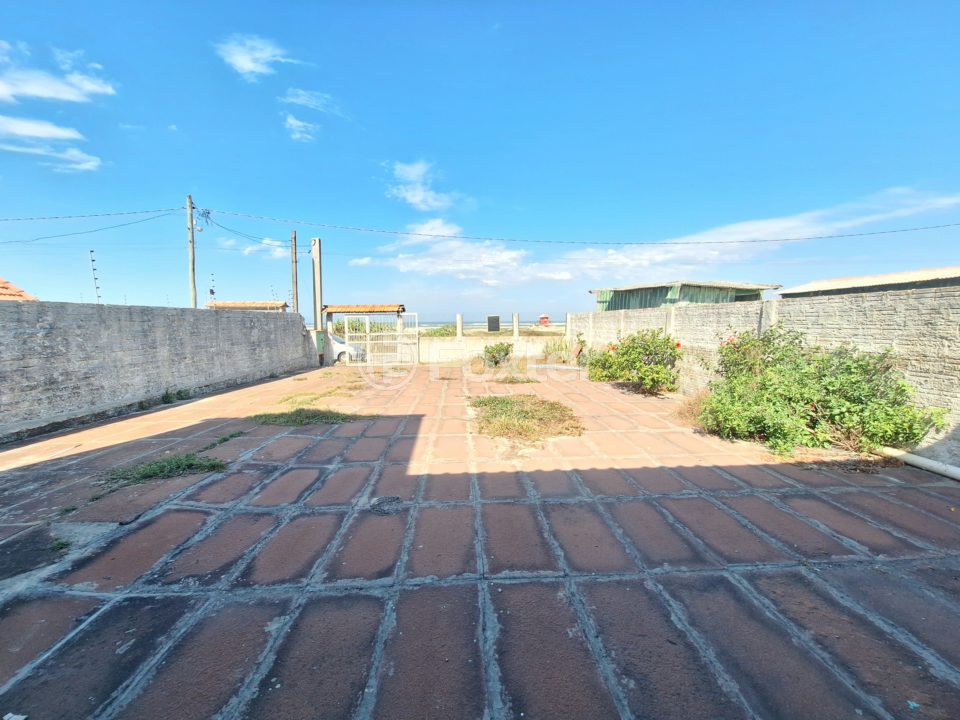 Casa à venda com 2 quartos, 182m² - Foto 26