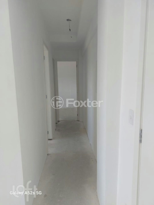 Apartamento à venda com 2 quartos, 42m² - Foto 18