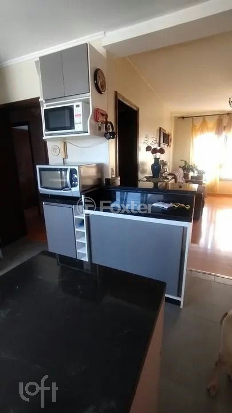 Apartamento à venda com 2 quartos, 75m² - Foto 3