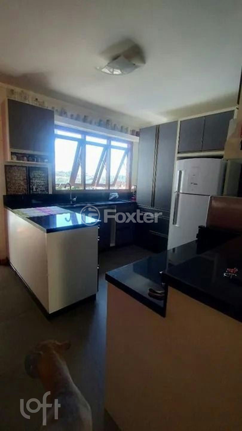 Apartamento à venda com 2 quartos, 75m² - Foto 2