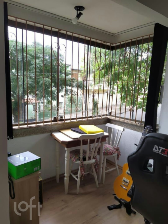 Apartamento à venda com 1 quarto, 43m² - Foto 2