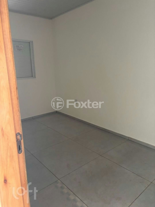 Casa à venda com 2 quartos, 62m² - Foto 4