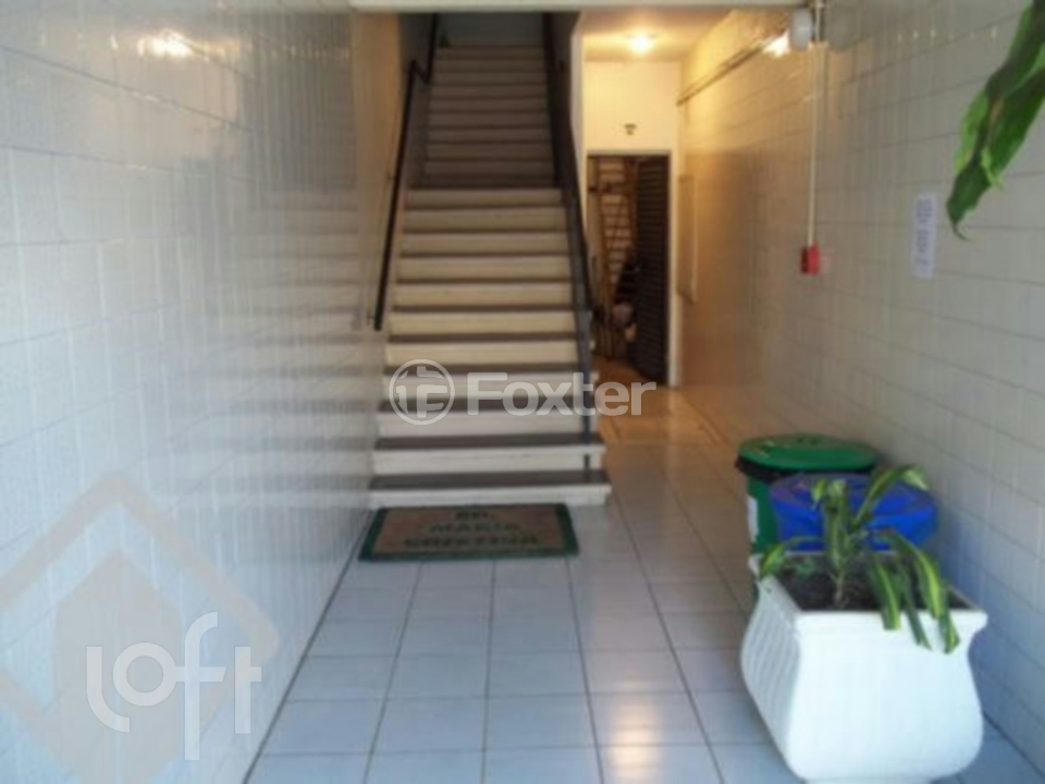 Apartamento à venda com 2 quartos, 60m² - Foto 1