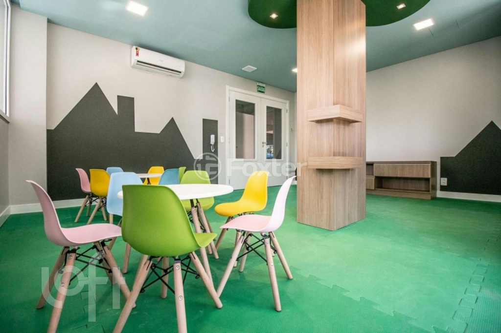 Apartamento à venda com 2 quartos, 74m² - Foto 45
