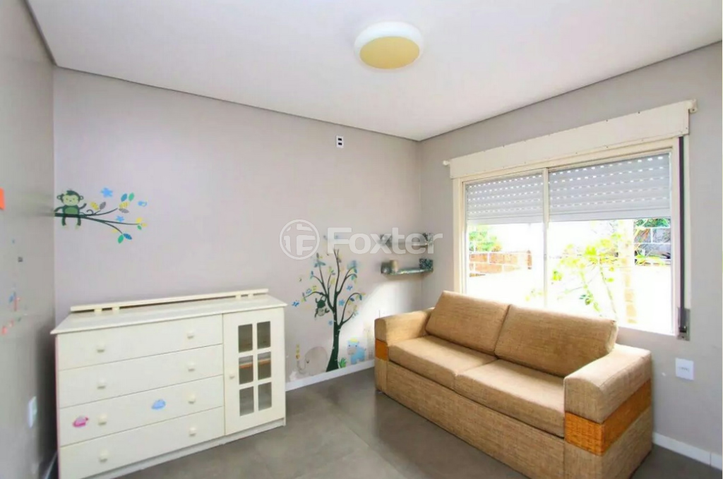 Casa à venda com 2 quartos, 250m² - Foto 4