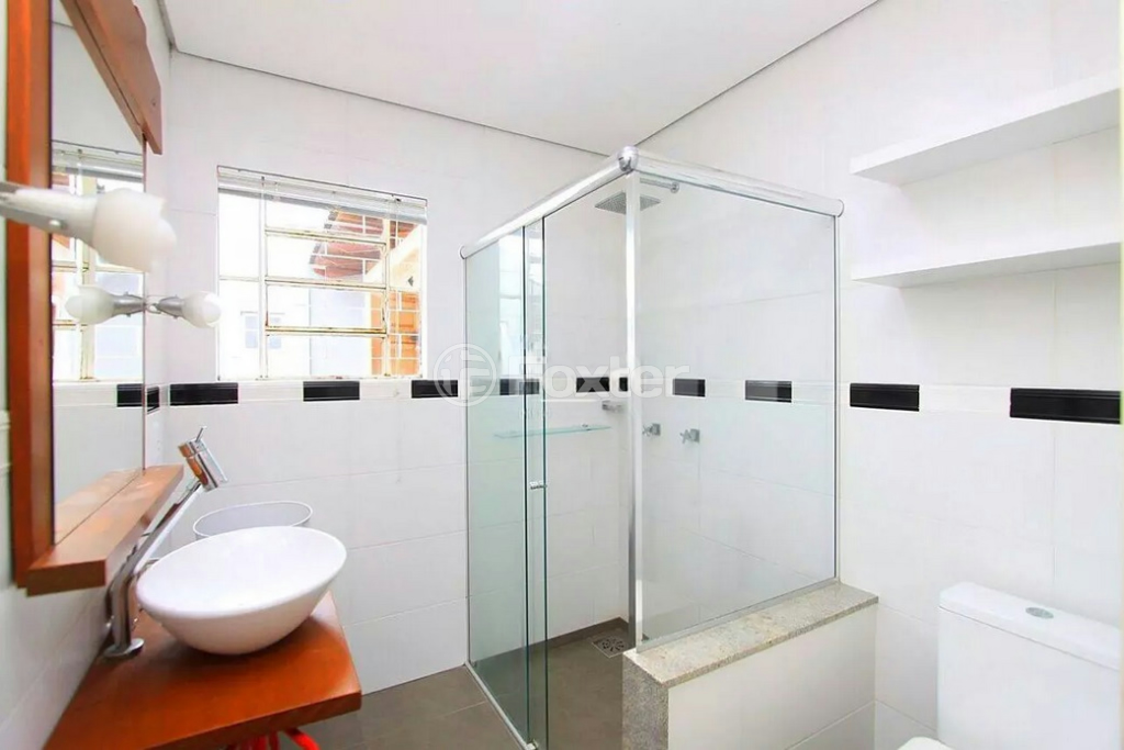 Casa à venda com 2 quartos, 250m² - Foto 7
