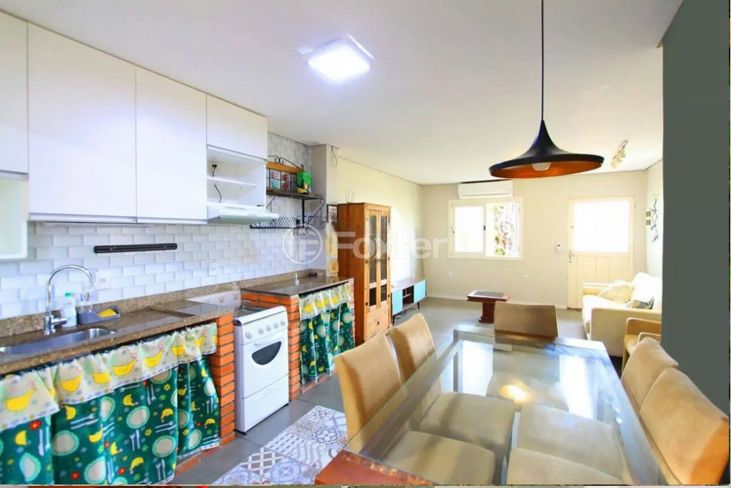Casa à venda com 2 quartos, 250m² - Foto 6