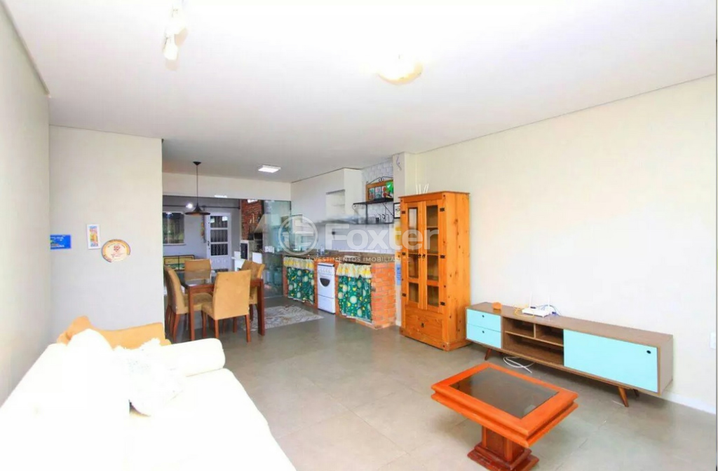 Casa à venda com 2 quartos, 250m² - Foto 3