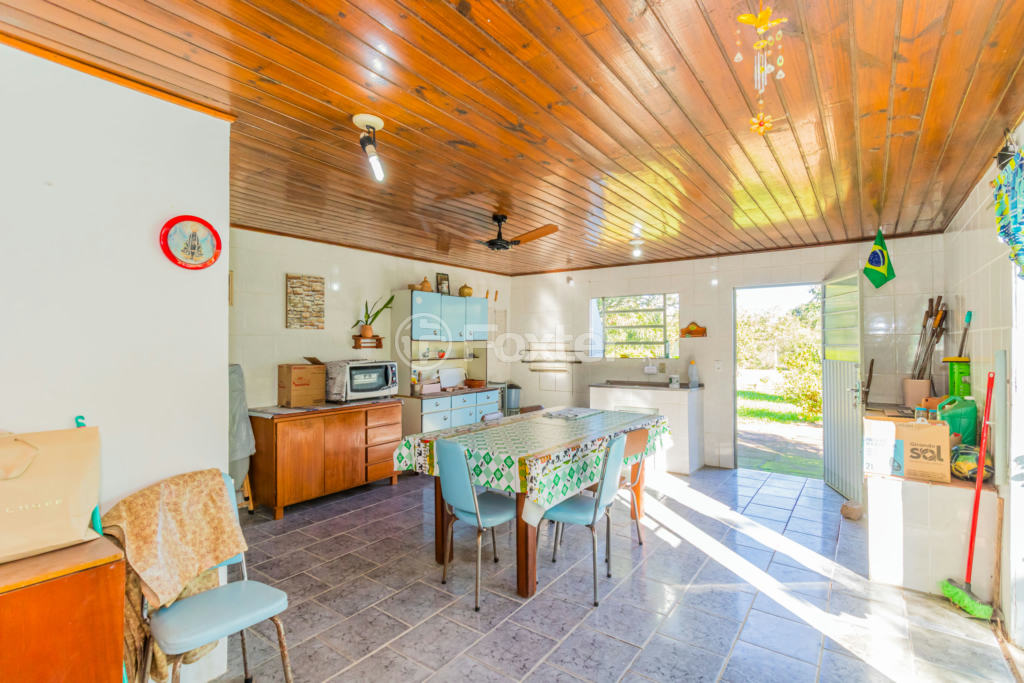 Sítio à venda com 3 quartos, 100m² - Foto 40