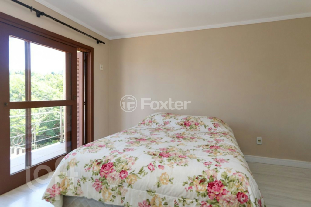 Casa à venda com 3 quartos, 108m² - Foto 7