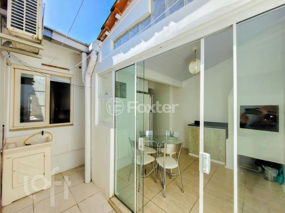 Casa de Condomínio à venda com 2 quartos, 80m² - Foto 9
