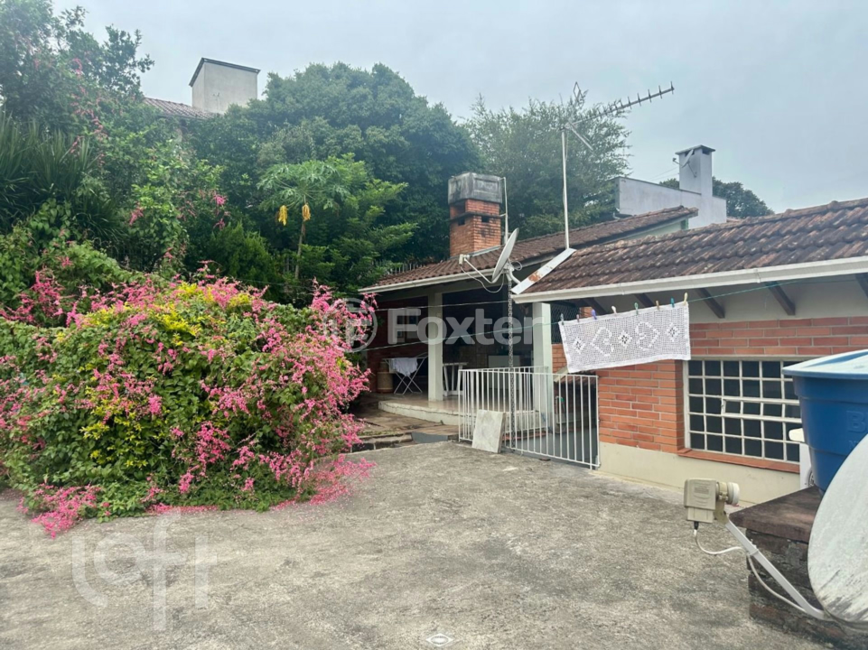 Casa à venda com 3 quartos, 128m² - Foto 27