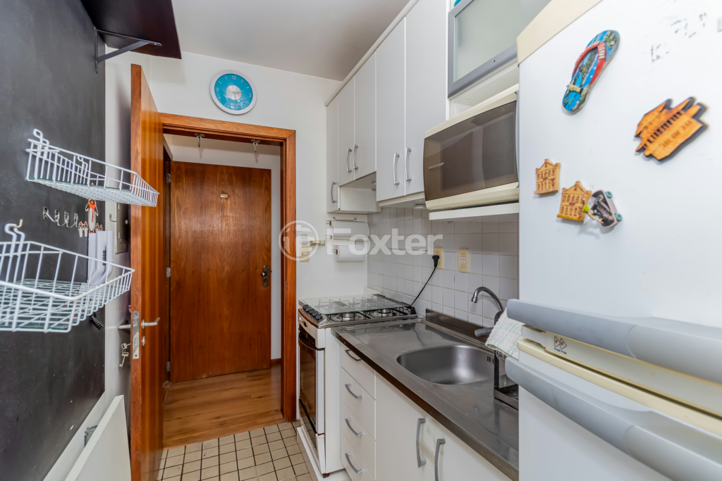 Apartamento à venda com 3 quartos, 68m² - Foto 24