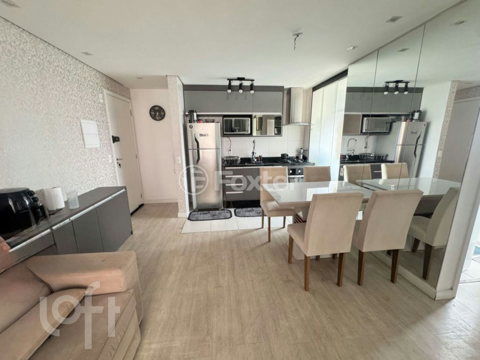 Apartamento à venda com 2 quartos, 45m² - Foto 16