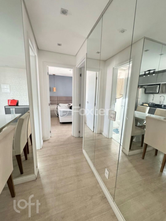 Apartamento à venda com 2 quartos, 45m² - Foto 9