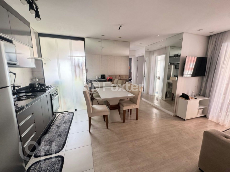 Apartamento à venda com 2 quartos, 45m² - Foto 13