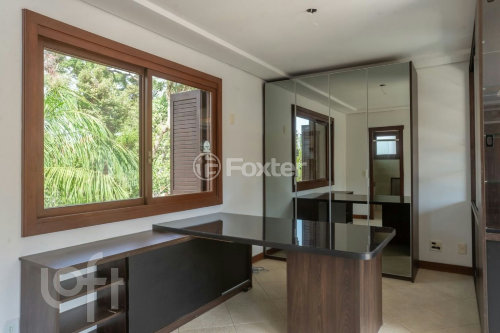 Casa de Condomínio à venda com 3 quartos, 295m² - Foto 37